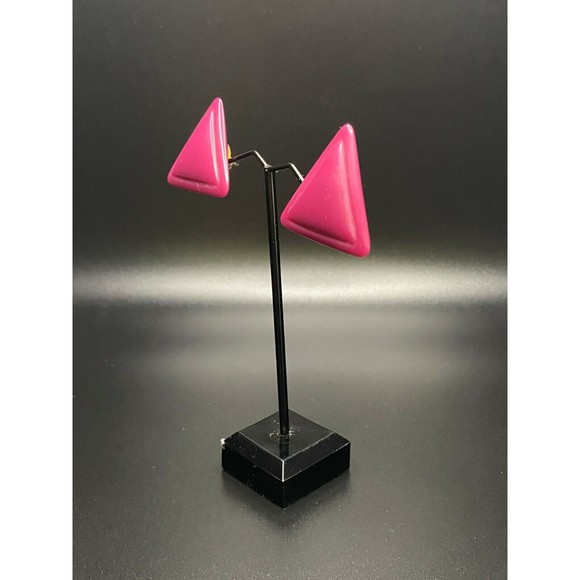 Plastic Triangle Earrings 1980's Fuchsia Purple VINTAGE - Picture 3 of 6